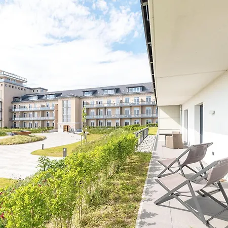 5 Sterne Boddenkieker Mit Grosser Eckterrasse Und Boddenblick